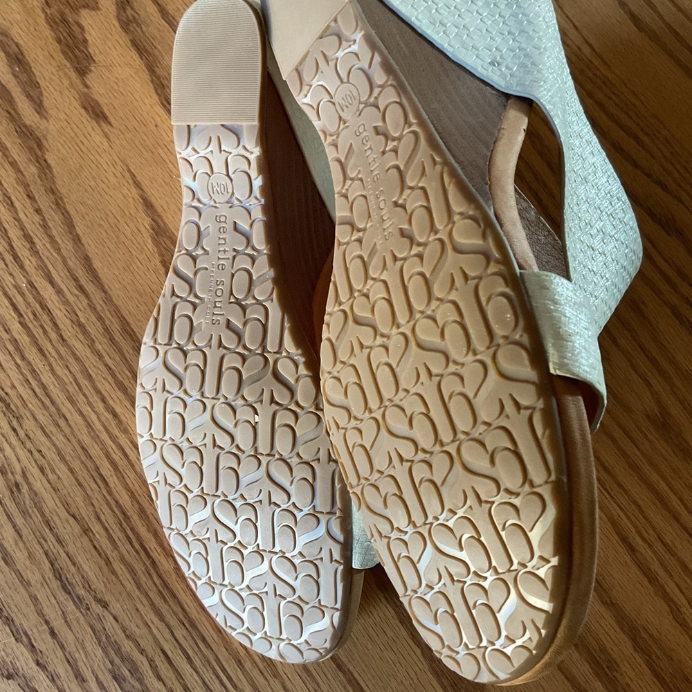 Kenneth Cole Gentle Souls Elegant White Sandals size 10 - Picture 9 of 9